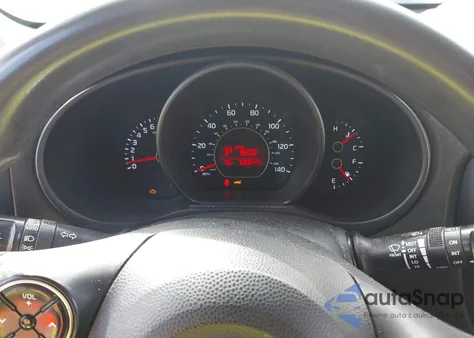 2015 Kia Soul + z USA, uszkodzony, nr VIN KNDJP3A5XF7201979